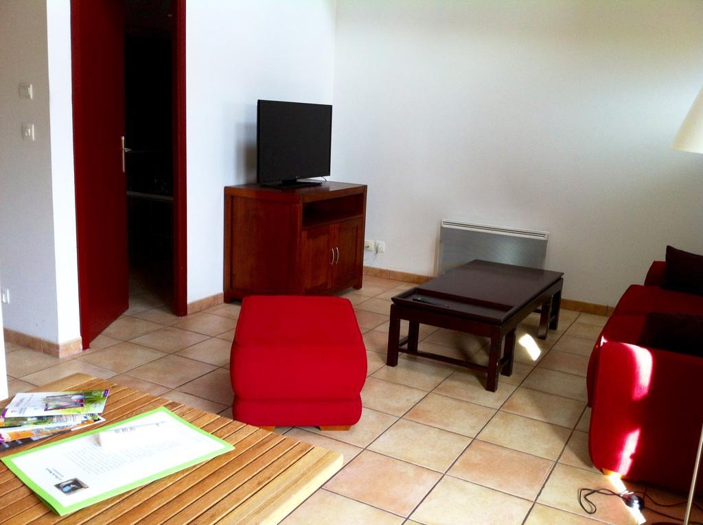 Residences Le Clos Du Manoir - Self Cooking Gauciel Εξωτερικό φωτογραφία